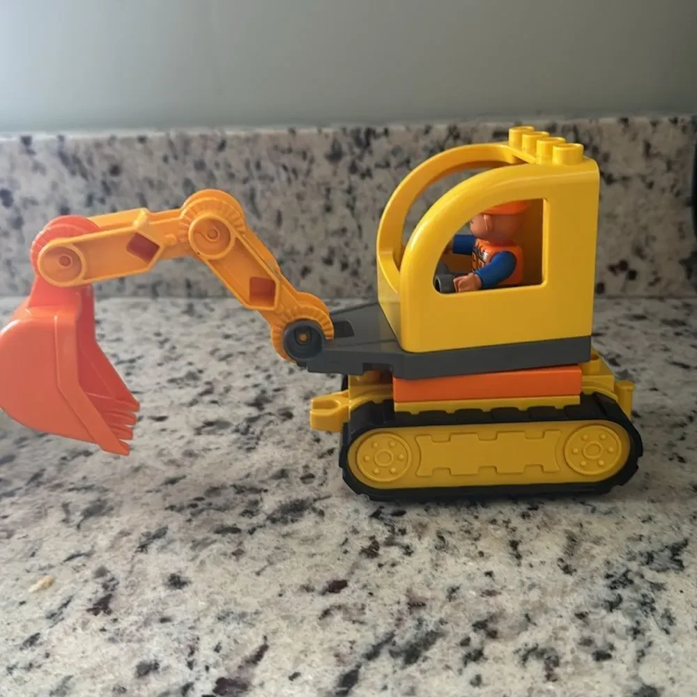 Lego Duplo Truck & Tracked Excavator